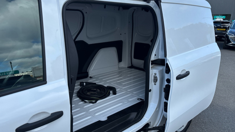 Renault Kangoo L2 E-Tech LL21 90kW 44kWh Start Van Auto
